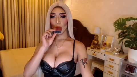 Snapshot of freakymariaxxxx chatting on March 3, 2025, 11:56 pm Maria online show from March 3, 2025, 11:56 pm