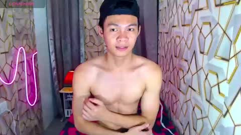 Snapshot of freakymarkxxx chatting on June 21, 2026, 2:08 pm Mark online show from June 21, 2026, 2:08 pm