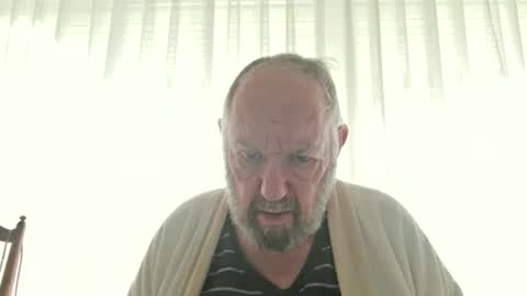 Snapshot of fredaldavid chatting on October 15, 2025, 8:03 am David Fredal online show from October 15, 2025, 8:03 am