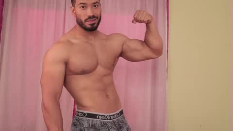 FredSeXXX online show from April 18, 2026, 2:32 pm
