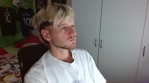 Frederick Perin online show from December 1, 2025, 12:43 pm