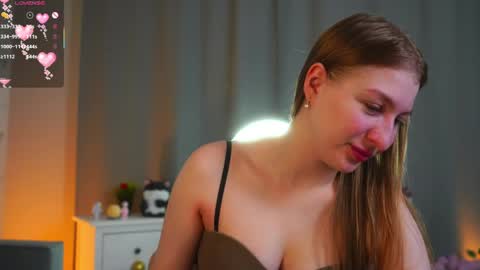 Hey im Olivia im glat to see you in mu room3 online show from April 30, 2026, 5:58 am