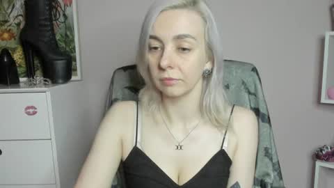 Snapshot of freeanne chatting on June 29, 2026, 6:30 am Anne online show from June 29, 2026, 6:30 am