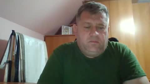 freeboy80180 online show from September 29, 2025, 5:51 pm