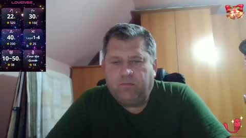 freeboy80180 online show from December 16, 2025, 3:17 pm