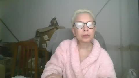 Diana online show from May 2, 2026, 3:55 am