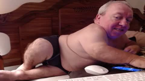 Snapshot of freemysoul4748 chatting on October 23, 2025, 4:34 am Cute Lil Man online show from October 23, 2025, 4:34 am