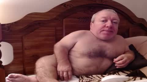 Snapshot of freemysoul4748 chatting on October 25, 2025, 7:49 am Cute Lil Man online show from October 25, 2025, 7:49 am