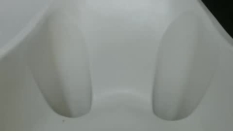 Snapshot of frekkymorelle chatting on January 26, 2025, 1:36 pm frekkymorelle online show from January 26, 2025, 1:36 pm