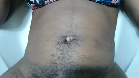 Snapshot of frekkymorelle chatting on January 31, 2025, 5:51 am frekkymorelle online show from January 31, 2025, 5:51 am