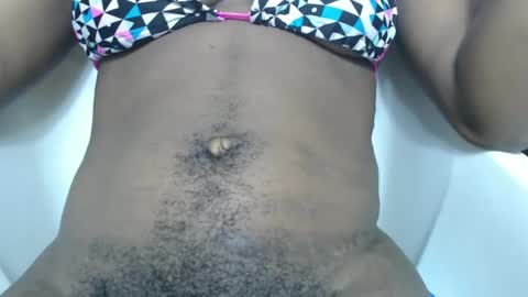 Snapshot of frekkymorelle chatting on March 7, 2025, 6:13 am frekkymorelle online show from March 7, 2025, 6:13 am