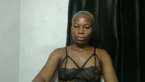 Snapshot of frekkymorelle chatting on March 9, 2025, 8:07 am frekkymorelle online show from March 9, 2025, 8:07 am