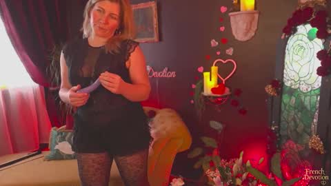 Louise or Lou 3 online show from February 17, 2026, 2:46 pm