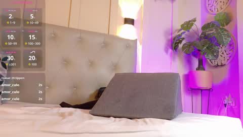 Snapshot of french_sexx chatting on October 10, 2025, 8:08 pm Xavier online show from October 10, 2025, 8:08 pm