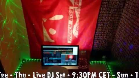 frenchkissdjfk online show from November 2, 2025, 7:05 pm