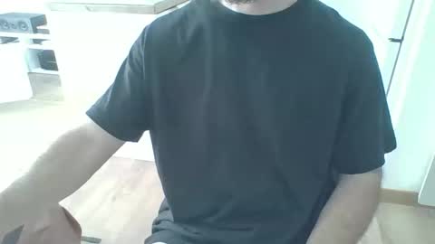 frenchlove8383 online show from February 3, 2026, 9:25 am