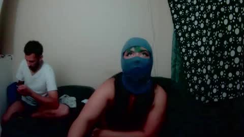 frenyacandyeroz online show from December 3, 2025, 2:19 am