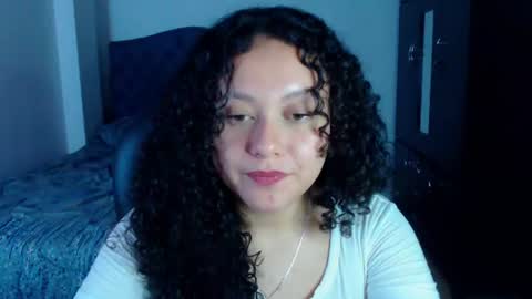 Louise  online show from August 5, 2026, 3:09 am