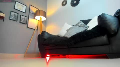 Snapshot of freya_26 chatting on April 19, 2026, 1:54 pm Freya online show from April 19, 2026, 1:54 pm