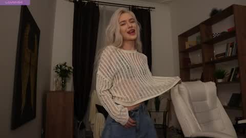 Freya online show from April 30, 2026, 7:09 pm