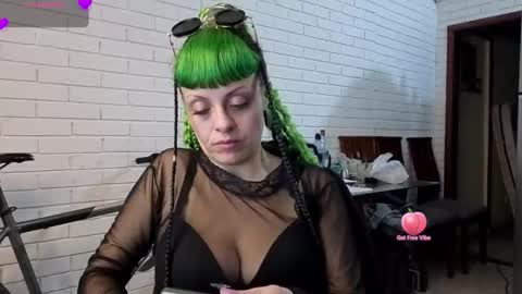 Snapshot of freyaa_sorceress chatting on September 25, 2025, 2:59 am freyaa_sorceress online show from September 25, 2025, 2:59 am