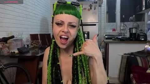 Snapshot of freyaa_sorceress chatting on October 10, 2025, 7:07 am freyaa_sorceress online show from October 10, 2025, 7:07 am