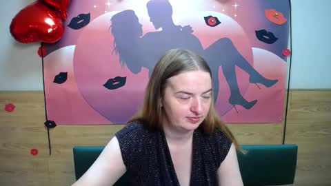 FreyaDak online show from September 13, 2025, 5:07 am