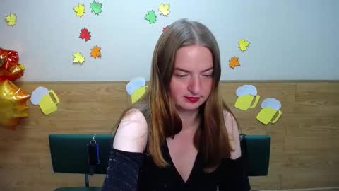 FreyaDak online show from September 23, 2025, 5:05 pm