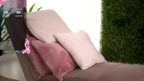 freyaheart online show from May 1, 2026, 6:40 am
