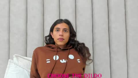 Snapshot of freyamoller chatting on September 26, 2025, 6:23 pm FREYA online show from September 26, 2025, 6:23 pm