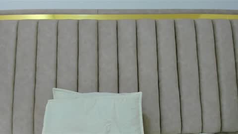 FreyaMoller  online show from February 10, 2026, 7:07 pm