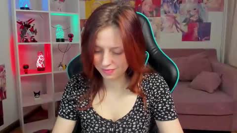 FreyaVey online show from March 5, 2026, 5:25 am