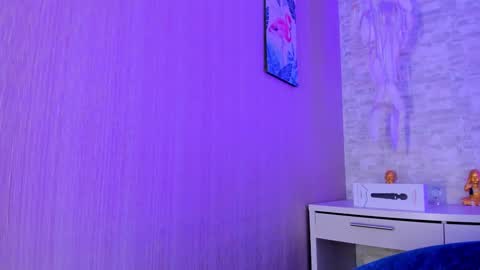 Snapshot of freyazimmerman_ chatting on September 11, 2025, 8:09 pm Pau. online show from September 11, 2025, 8:09 pm