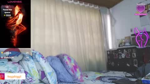 Snapshot of freyjagoddes34 chatting on February 20, 2025, 6:35 pm goddesfreyja34 online show from February 20, 2025, 6:35 pm