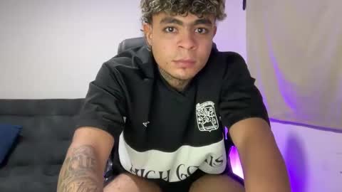 Snapshot of freyva_ chatting on February 23, 2026, 8:55 am freyva_ online show from February 23, 2026, 8:55 am