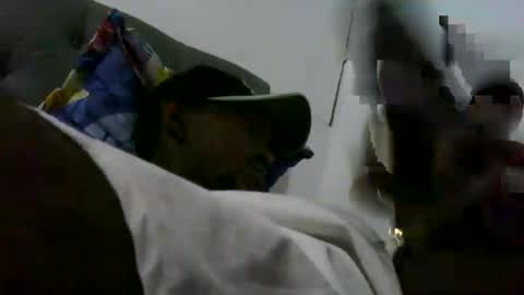 freza012 online show from May 12, 2026, 3:31 pm