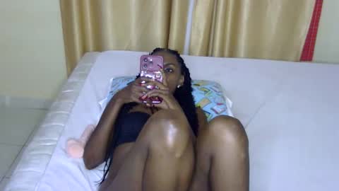 Snapshot of frianebony chatting on April 24, 2026, 4:42 pm Frian online show from April 24, 2026, 4:42 pm