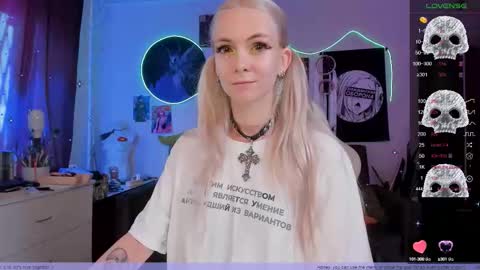 Frida A boost to fortune for the one who gives a thumbs up and a bonus lucky for those who support me by joining the fanclub online show from September 26, 2025, 11:58 am