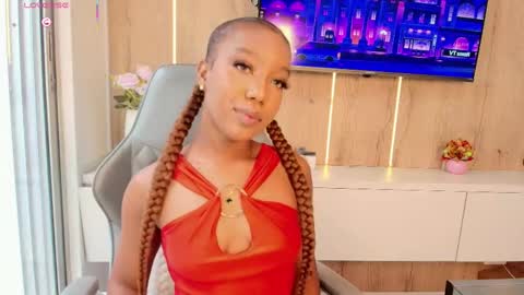 Snapshot of frida_kiroga chatting on June 5, 2026, 7:30 pm Frida Kiroga online show from June 5, 2026, 7:30 pm