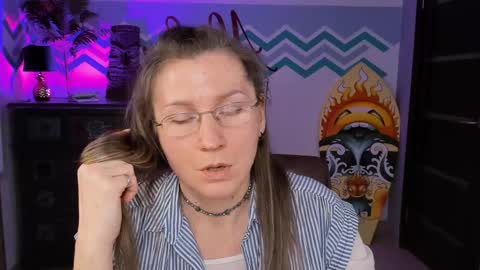 Frida Tander online show from March 3, 2025, 12:16 pm