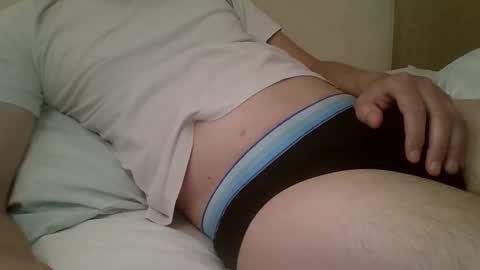 friendly_frank_18 online show from May 24, 2026, 7:46 am