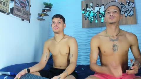 Adam y pitter online show from October 1, 2025, 2:01 pm