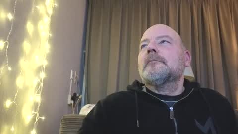 dirtyminds1972 online show from February 3, 2026, 8:36 pm