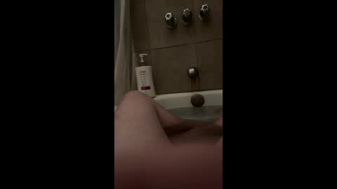 Cris online show from December 4, 2025, 10:29 pm