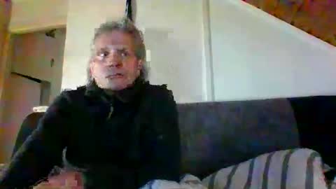 Snapshot of frodewz chatting on February 1, 2026, 5:44 pm frodewz online show from February 1, 2026, 5:44 pm