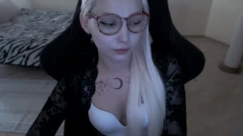 Lilith online show from May 18, 2026, 12:00 pm