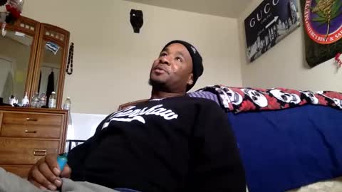 Snapshot of fromthabac chatting on May 18, 2026, 4:57 pm fromthabac online show from May 18, 2026, 4:57 pm