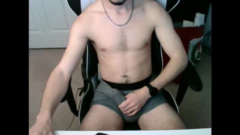 Snapshot of frostedtip06 chatting on March 31, 2026, 4:29 pm frostedtip06 online show from March 31, 2026, 4:29 pm