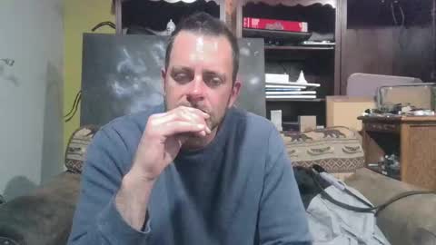 frostydhoman1221 online show from December 9, 2024, 6:34 am