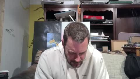 frostydhoman1221 online show from January 13, 2025, 4:39 am